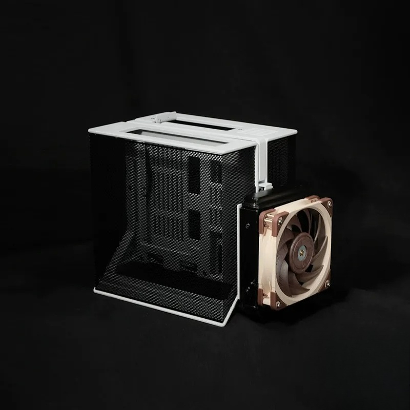 Chassis Open Frame 1U in Allum - Mini Itx Case With Handle Portable recensione e prezzo